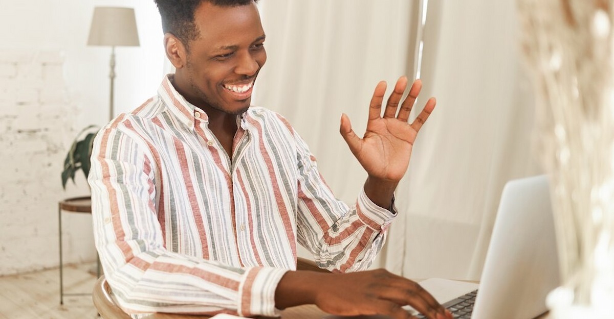 Cursos gratuitos para acelerar seu crescimento profissional