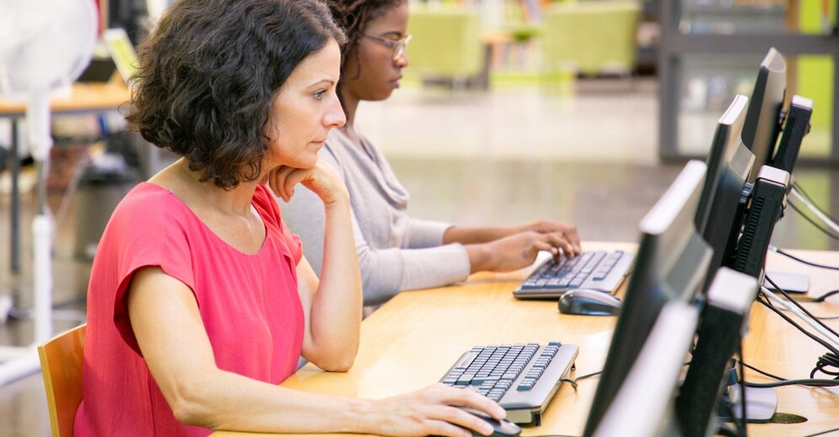 Como turbinar seu currículo com cursos gratuitos de qualidade